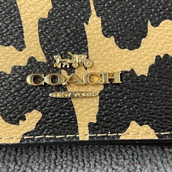 Coach Mini Wallet On A Chain With Leopard Print - NWOT - Picture 5 of 5